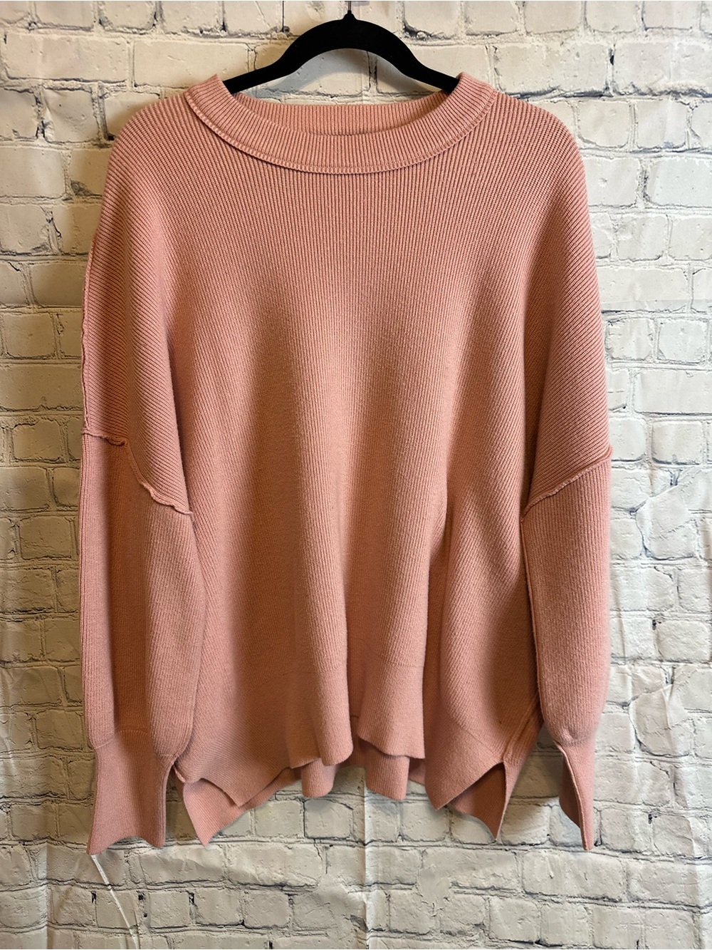 Women's Dusty Pink Knit Pullover Sweater